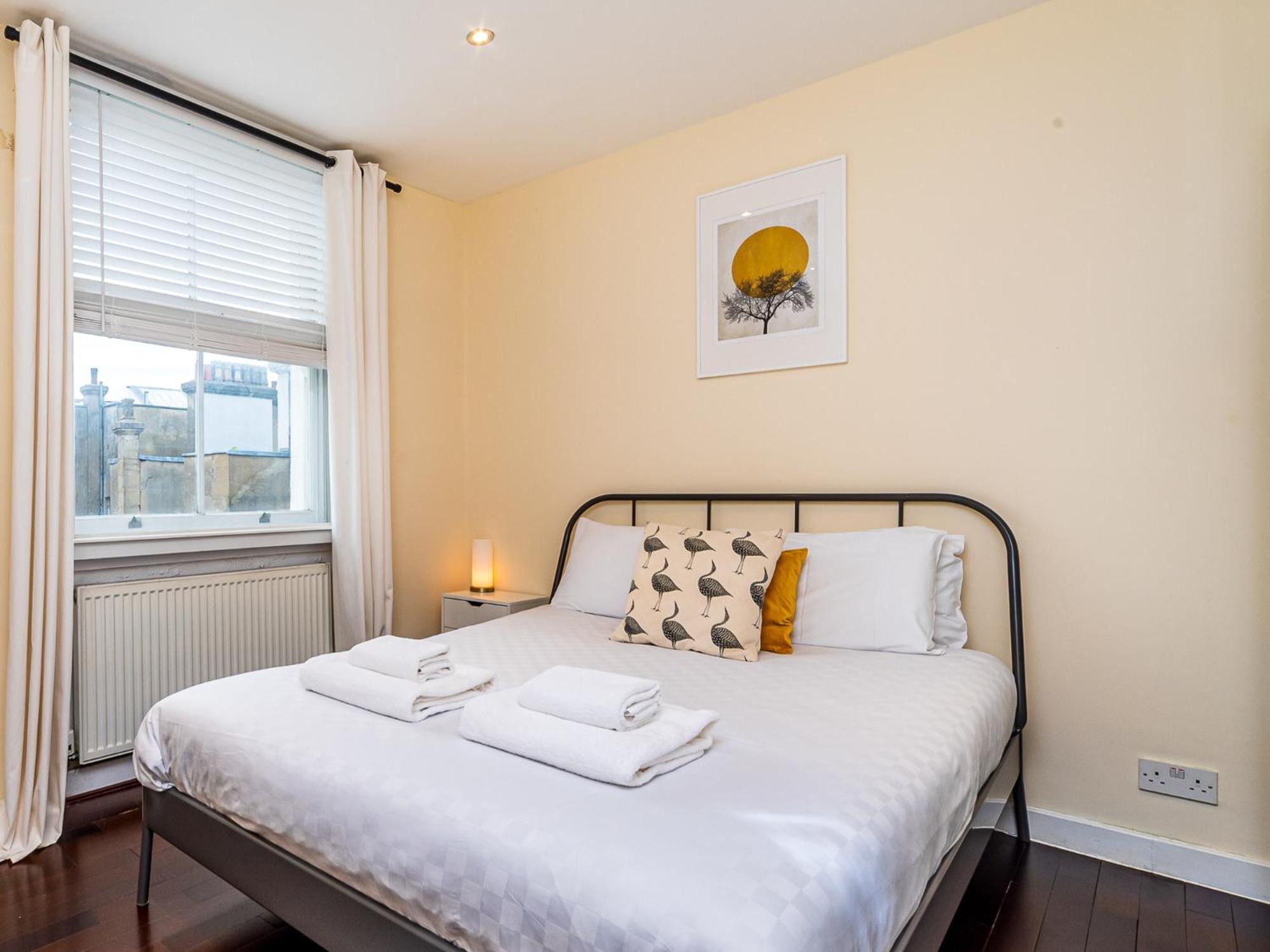 Pass The Keys West End Apartment Near Tottenham Court Road Londra Esterno foto